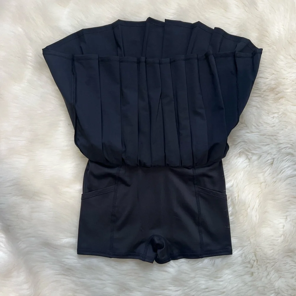 🆕Alo🎱 Varsity Tennis Skirt Color Black Sz Small